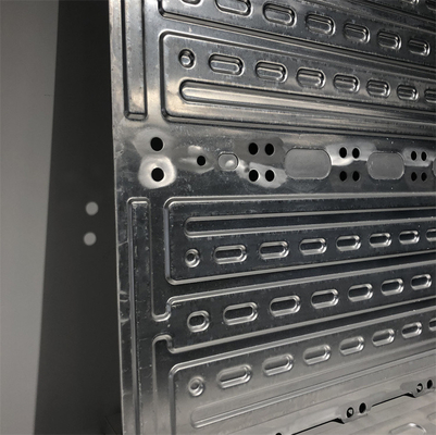 Aluminiumlegering 3102 Vloeibare Koel Koude Aangepaste Plaat