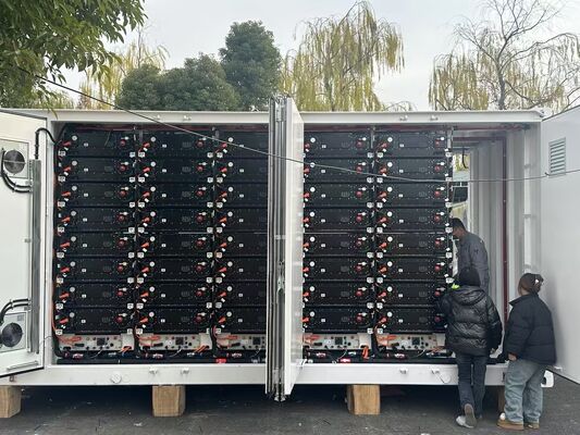 Kwaliteit Hoge warmtegeleidbaarheid AL3003 Koelplaat voor batterij-energieopslagsystemen 104S Fabriek